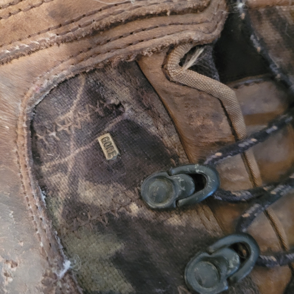 Danner 5.5" Men's 11D Camouflage Gore-tex Waterproof Hiking Boots - Picture 4 of 9